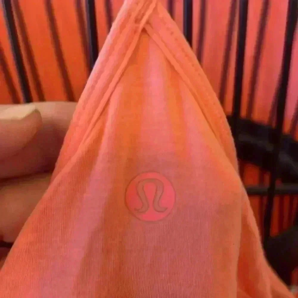 Lululemon Modal-Silk Yoga Tank Top-Sz Unknown - Picture 3 of 4